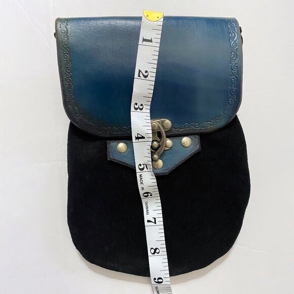 Handmade Blue Leather Embossed Celtic Design Renaissance Festival Costume Pouch - Picture 6 of 7